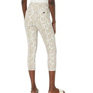HUE U22479 High Rise Denim Capri Leggings Faded Python Taupe